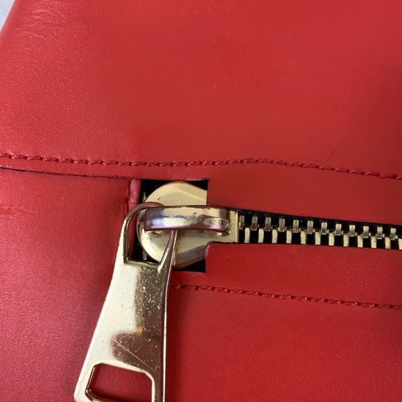 A Bellucci Leather handbag Red Made In Italy - Picture 2 of 8